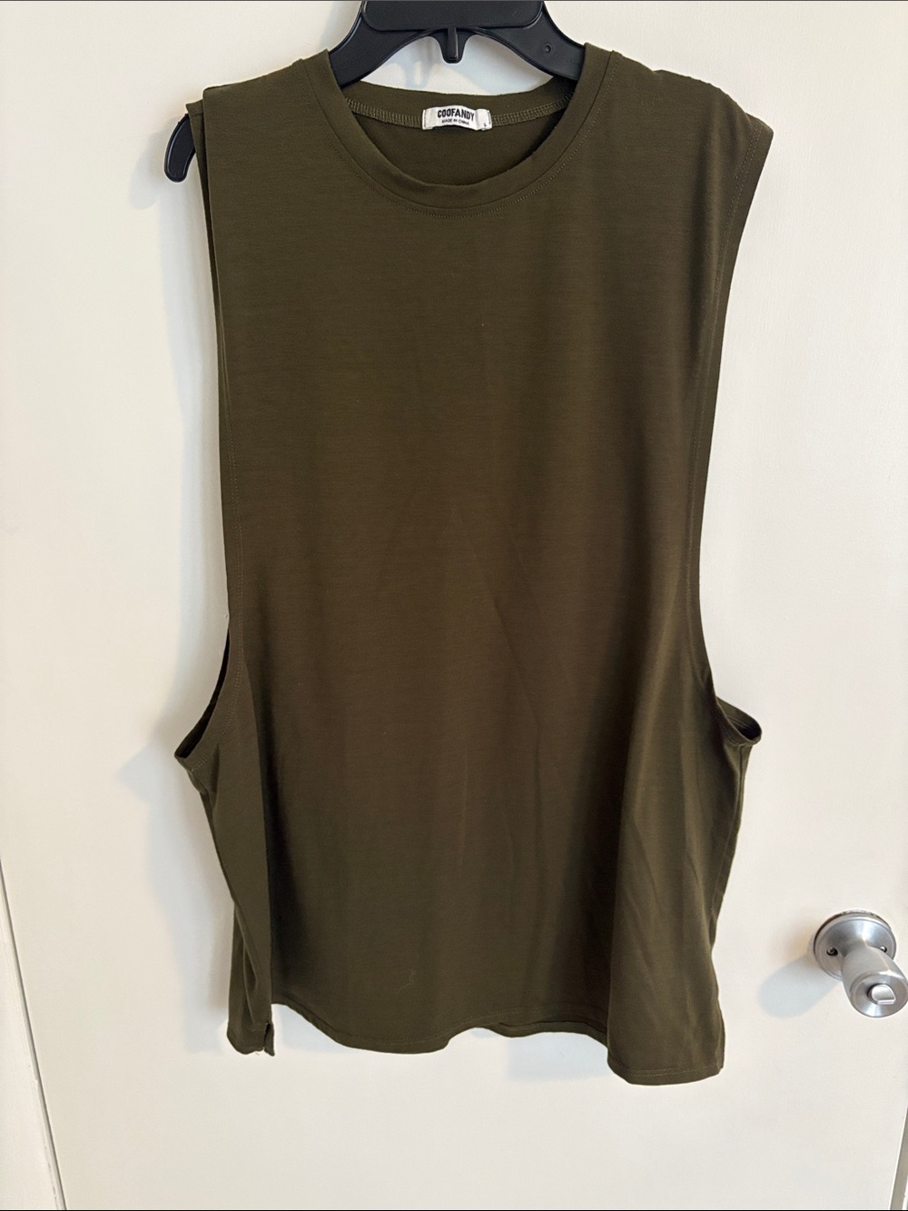 Relaxed Muscle Tank Top in Olive - Unbranded